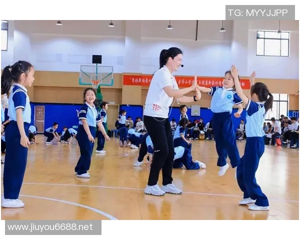 独家解析西安篮球队比赛节奏与欧冠足球风格的深度对比分析